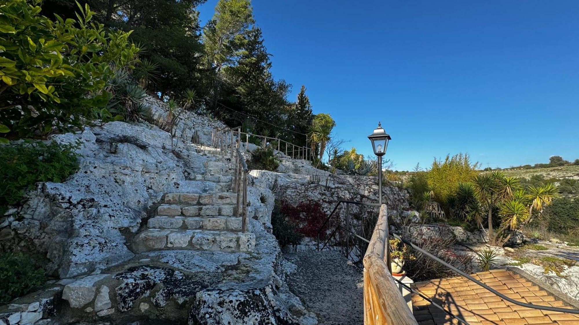 Casa Vacanze Le Agavi Модика Екстериор снимка