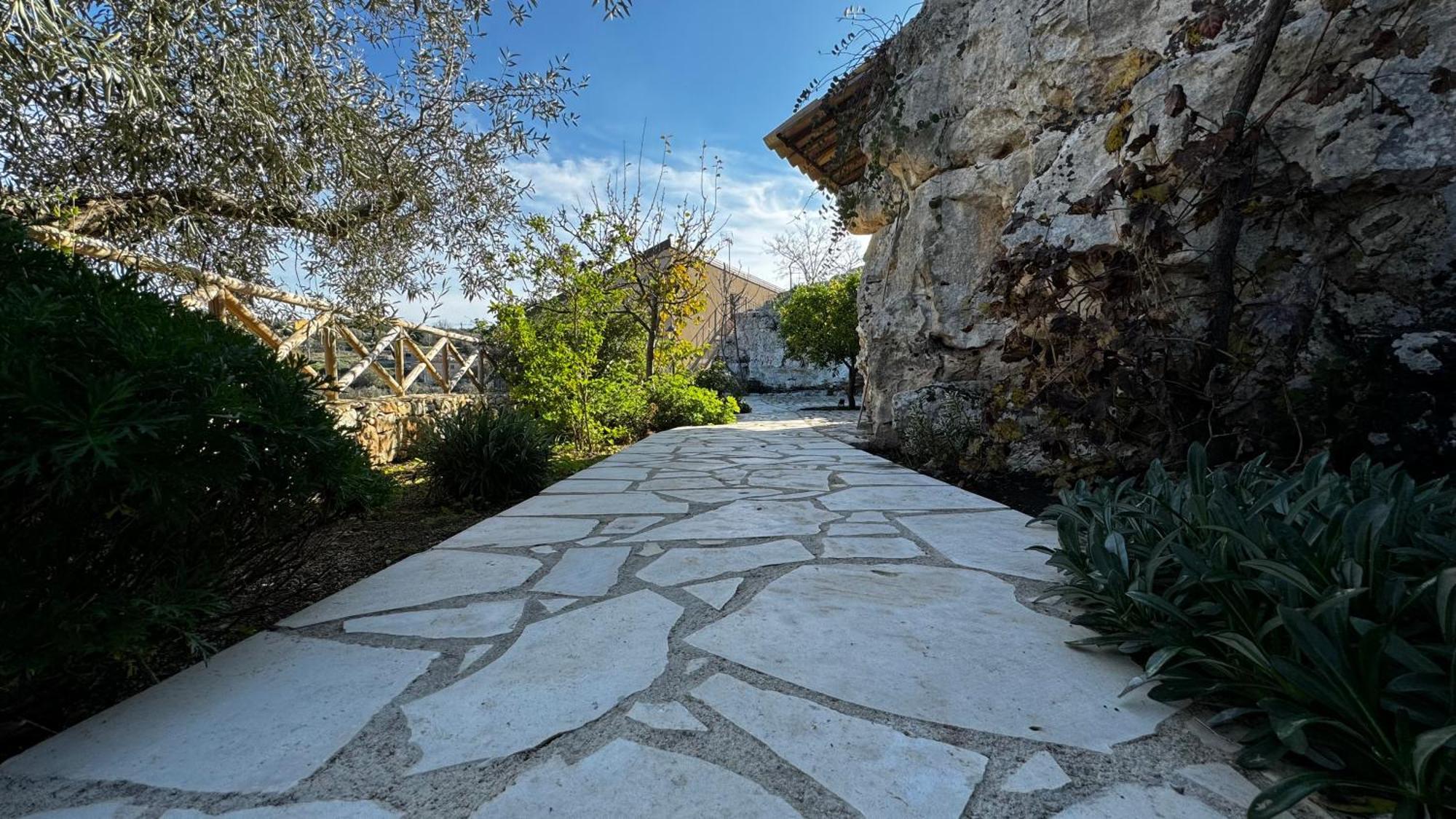 Casa Vacanze Le Agavi Модика Екстериор снимка